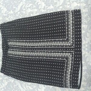 Max Studio Black & White Printed Skirt Size Large